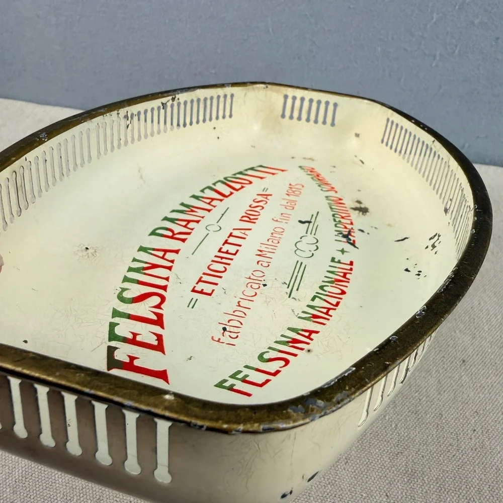 Felsina Ramazzotti Advertising Metal Tray Prager & Loida Berlin 1905 Antique